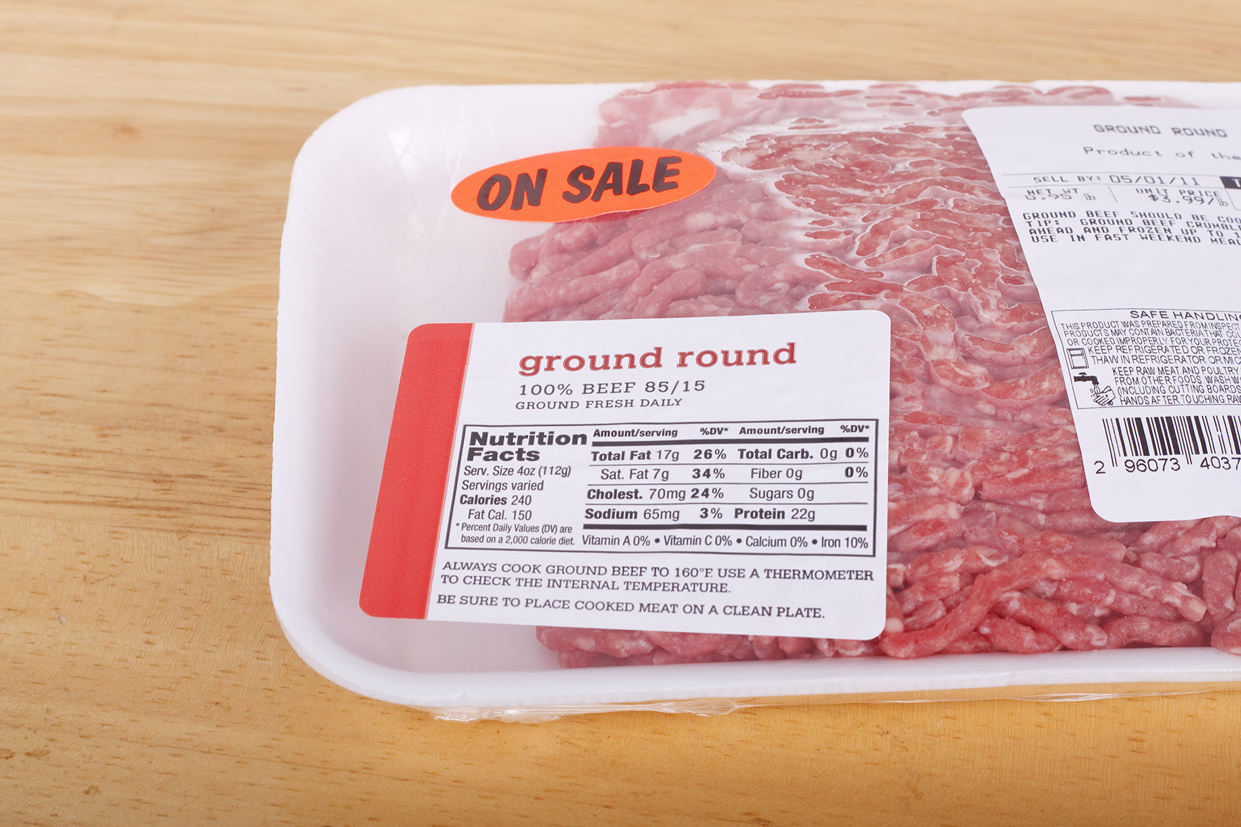 Мясо в 6 месяцев. Этикетка мясо говядина. Этикетка на мясо говядины образец.